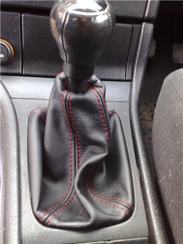 FITS ASTRA G Mk4 ZAFIRA GEAR GAITER BLACK QUALITY RED STIT CUSTOM NEW MADE IN UK