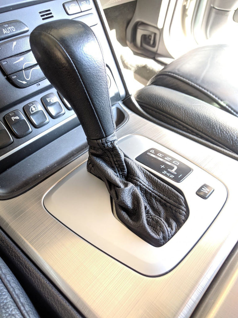 BLACK STITCH TOP GRAIN LEATHER AUTO AUTOMATIC GEAR COVER FOR VOLVO XC90 02-14
