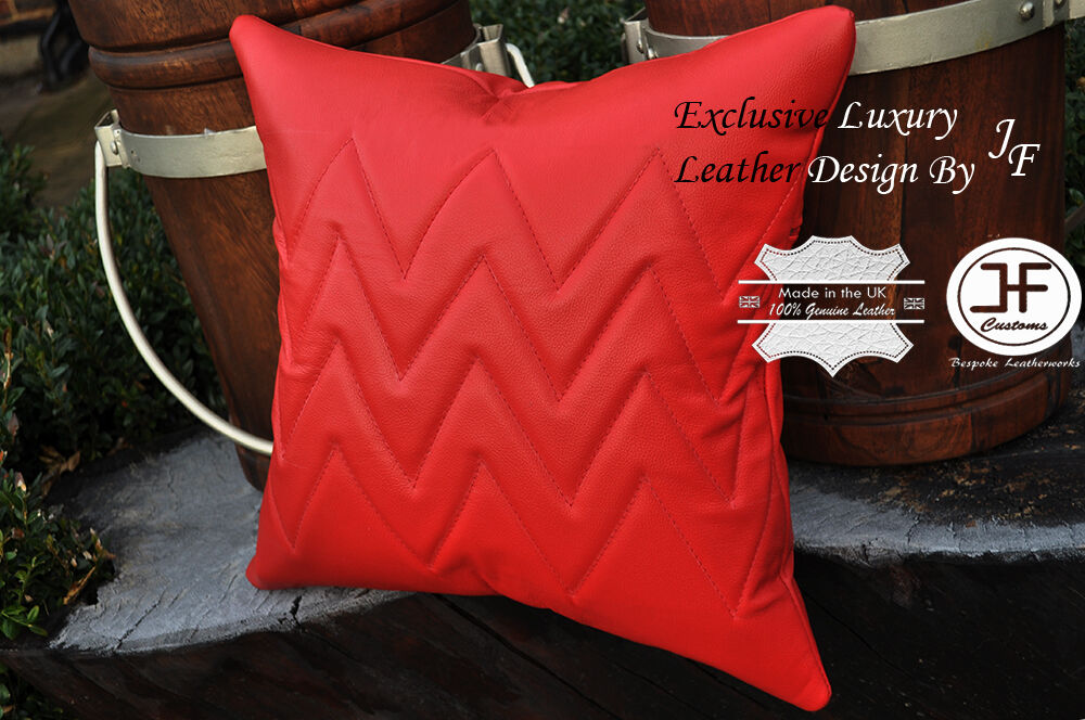 1X EXCLUSIVE LUXURY GENUINE LEATHER CUSHION BRIGHT RED ZIG ZAG PADDED 18"x18"