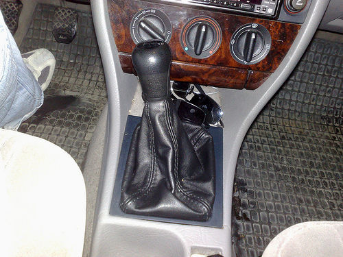 FITS AUDI 80 CONVERTIBLE CABRIOLET OR A4 BLACK GEAR GAITER CUSTOM NEW MADE IN UK