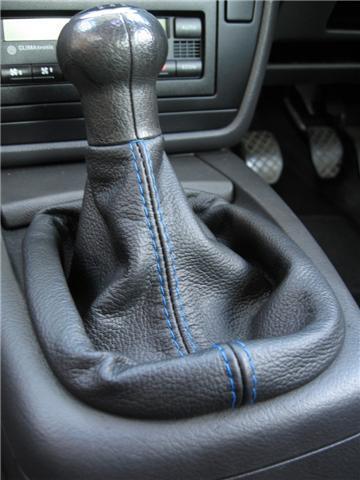 FITS VW PASSAT B5 01-05 GEARSTICK GAITER BLUE STITCH QUALITY CUSTOM NEW
