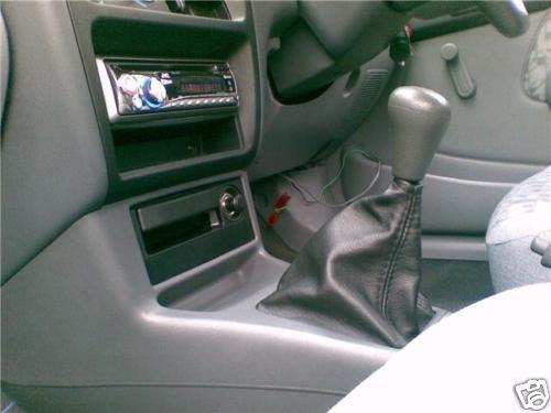 FITS TOYOTA STARLET BLACK REAL SOFT LEATHER GEAR GAITER NEW MADE IN UK