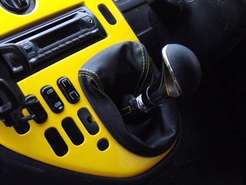 FITS MERCEDES VITO VAN 96-03 QUALITY GEAR GAITER YELLOW ST CUSTOM NEW MADE IN UK