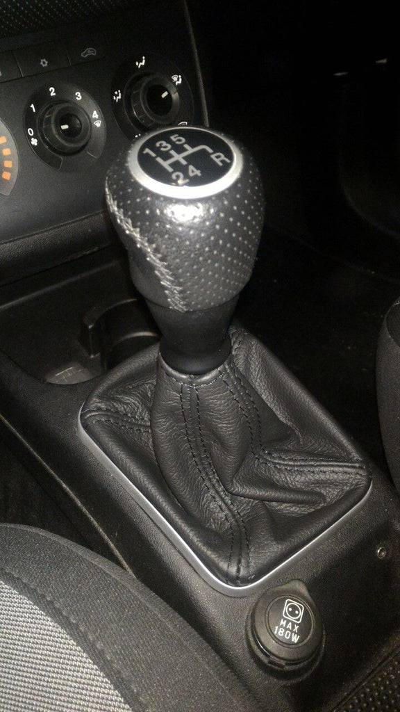 BLACK STITCHING LEATHER GEAR GAITER FITS FIAT PUNTO EVO ABARTH 2009-2013