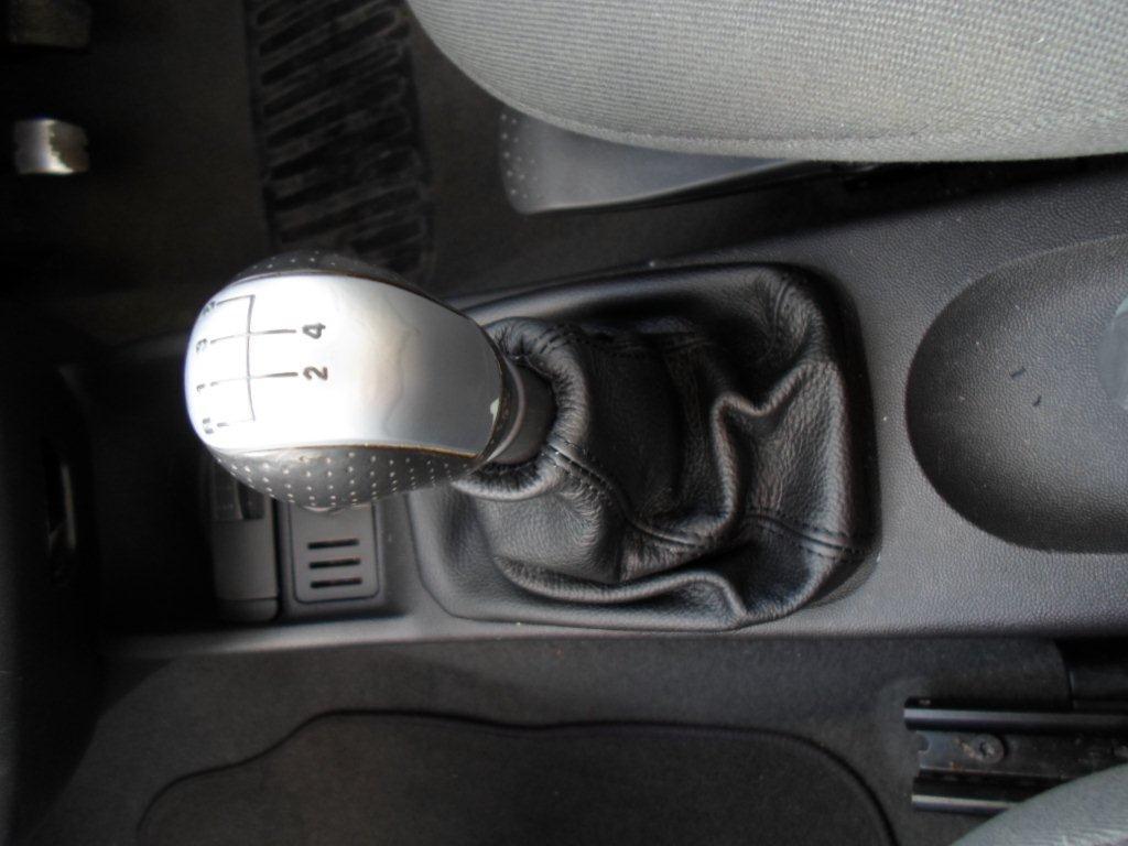 FITS VAUXHALL OPEL COMBO B 1993-2006 GEAR GAITER BLACK LEATHER BLACK STITCHING